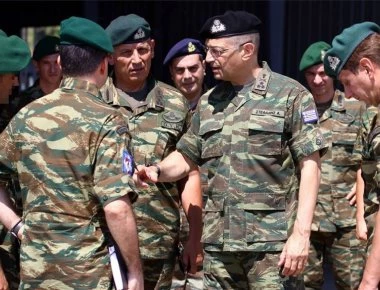 Επίσκεψη ΑΓΕΣ στη Ζ' ΜΑΚ και το ΕΤΑ της Νέας Περάμου (φωτό)